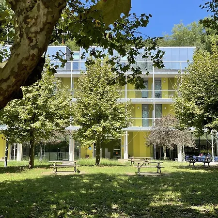 Uba Auberge de jeunesse